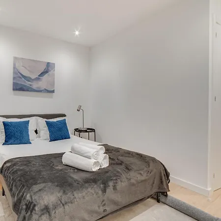 Duplex Near Belem